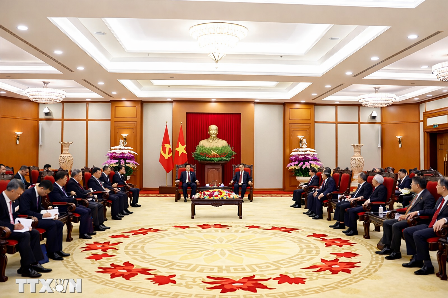 Đối tác Hợp tác Chiến lược Toàn diện